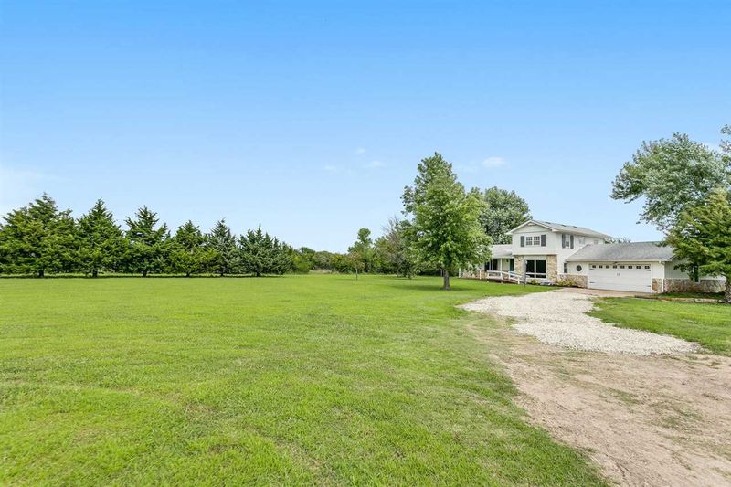 10822 SW 86th Ter, Augusta, KS 67010