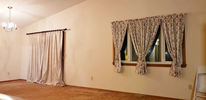 8529 E Wassall St, Wichita, KS 67210