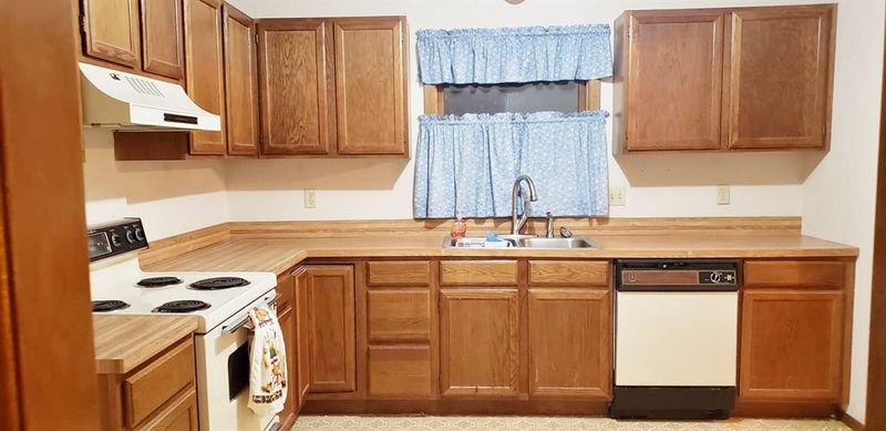8529 E Wassall St, Wichita, KS 67210