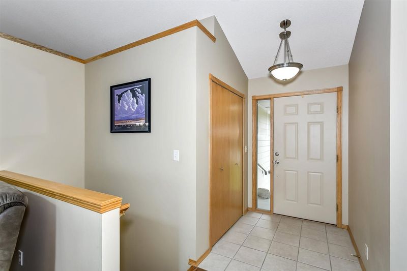 609 E Rolling View Dr, Park City, KS 67147