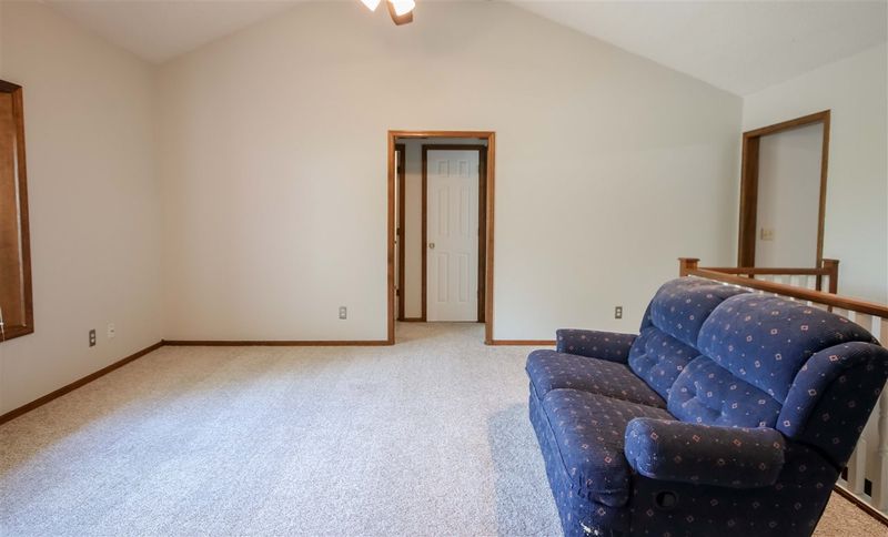 6662 S Bedford, Derby, KS 67037