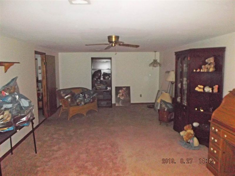 1022 S Capri, Wichita, KS 67207