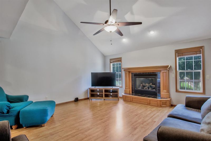1931 N Northridge St, Andover, KS 67002