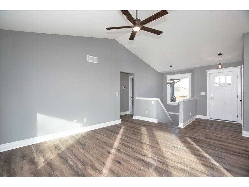 825 E Freedom, Derby, KS 67037