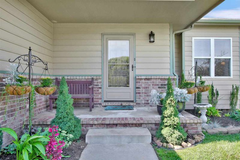 637 Plantation, Maize, KS 67101