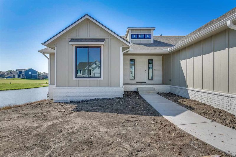 1013 W Ledgestone, Andover, KS 67002