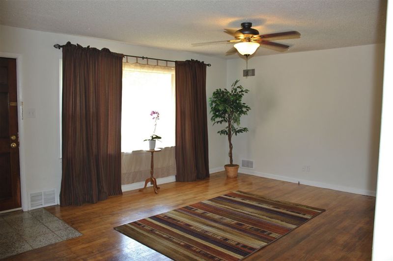1305 Crescent, El Dorado, KS 67042