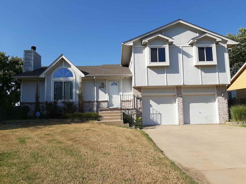 3761 Whispering Brook Ct, Wichita, KS 67220
