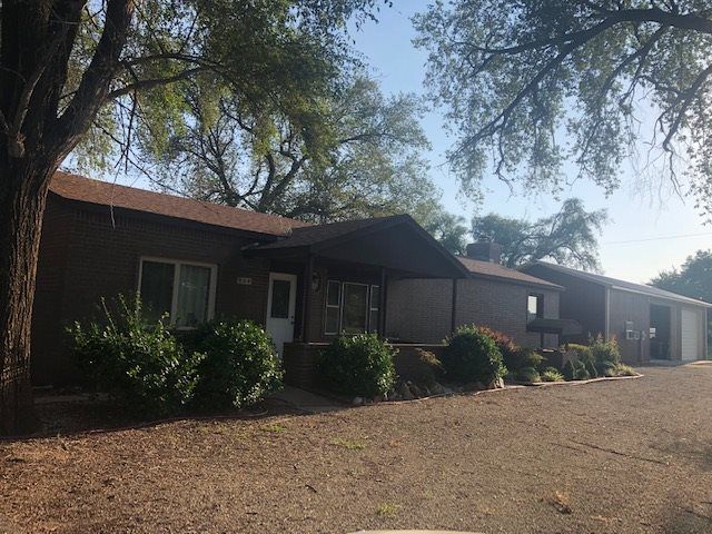 809 E 95th, Haysville, KS 67060
