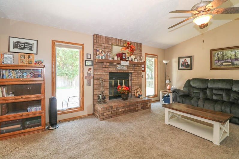 602 N Erin Ln, Mulvane, KS 67110