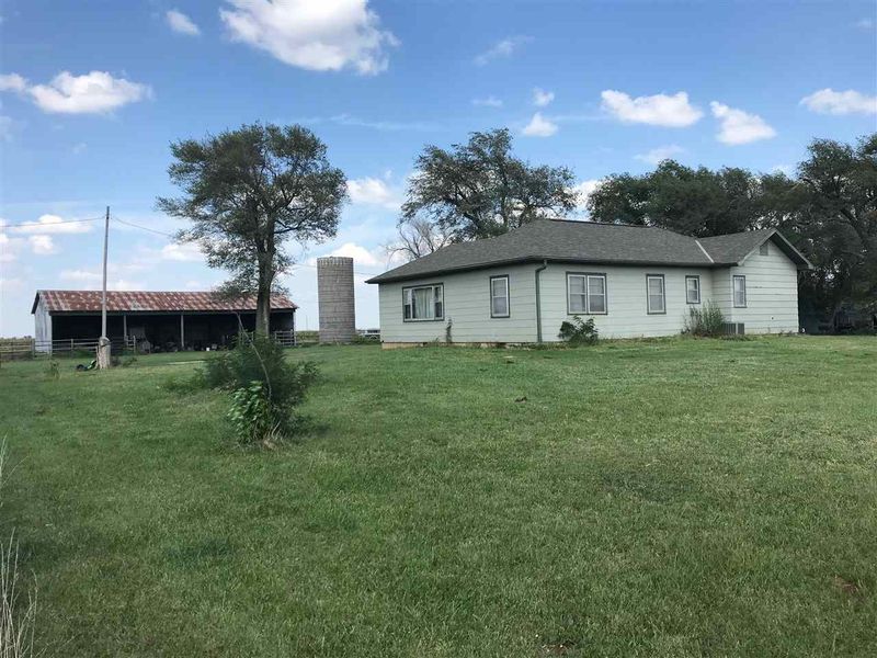 4182 SE Ellis Rd, El Dorado, KS 67042