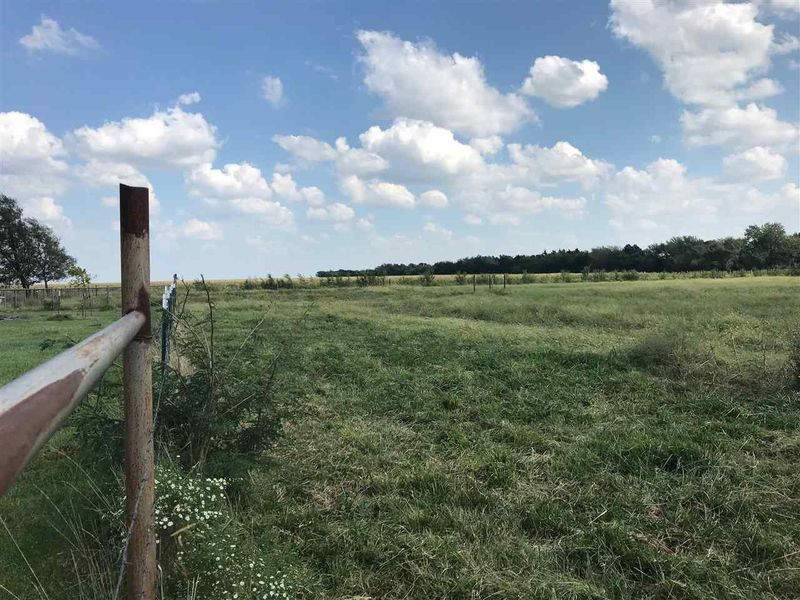 4182 SE Ellis Rd, El Dorado, KS 67042