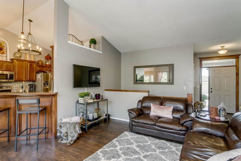1338 S Summit Rd, Derby, KS 67037