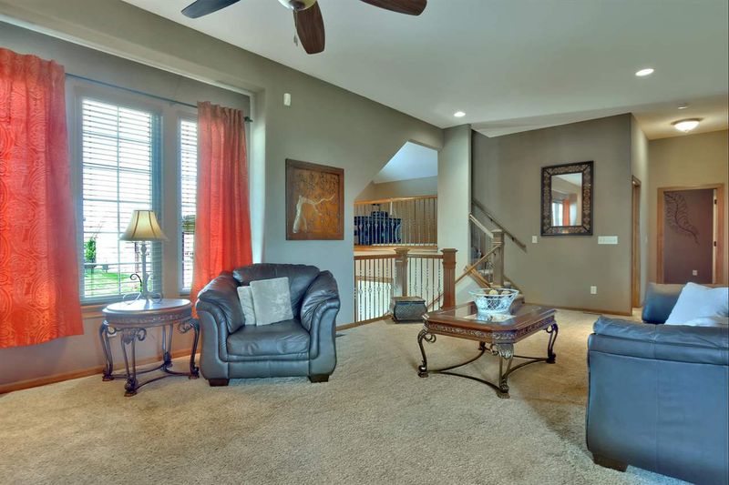 8701 E Millrun St, Wichita, KS 67226