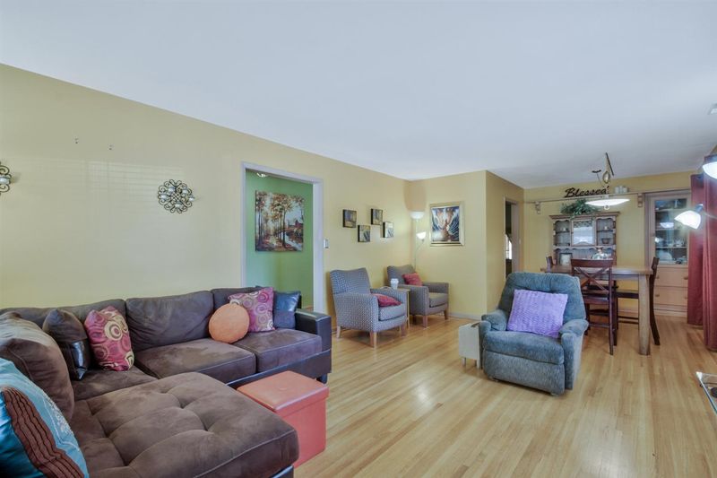 4000 E Blake St, Wichita, KS 67218