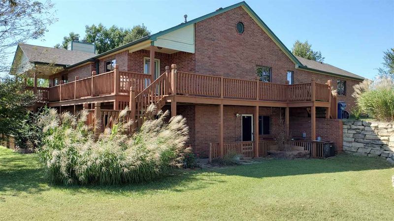 1336 N Greenwich, Mulvane, KS 67110