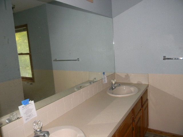 2117 N Mars, Wichita, KS 67212