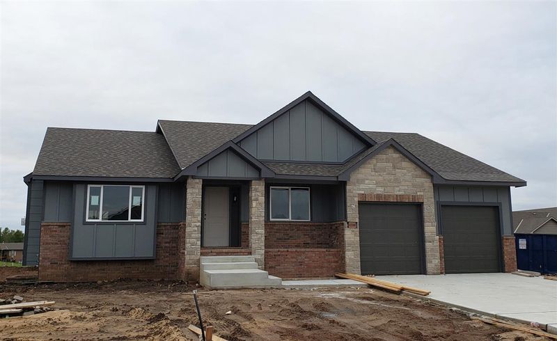 15520 E Hazel Nut St, Wichita, KS 67230