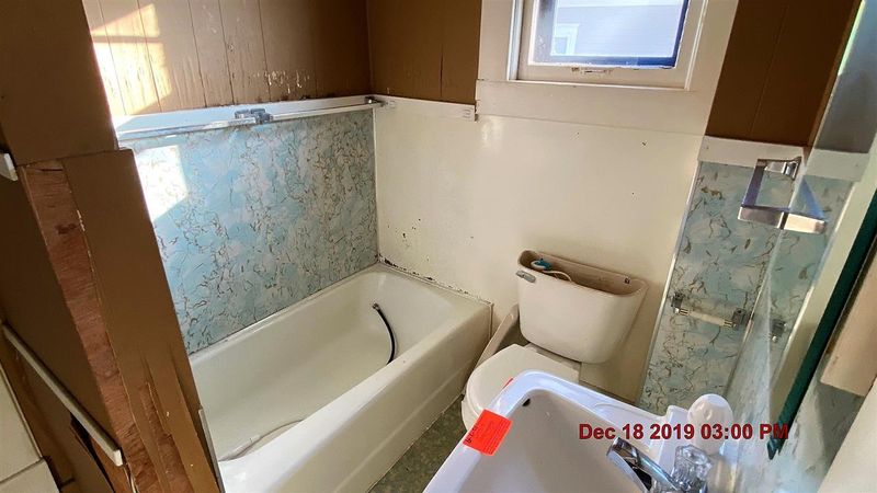 1303 Hackney, Winfield, KS 67156