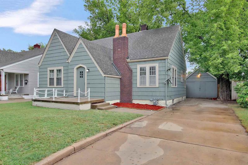 826 S Madison, Wichita, KS 67211