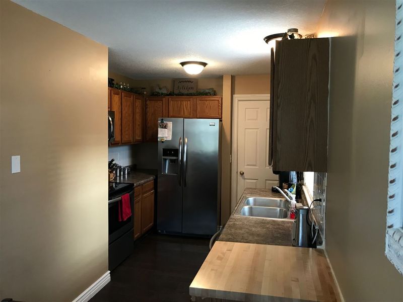 603 W 7th St, Haysville, KS 67060