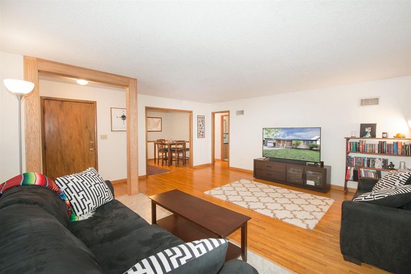 3920 E Funston St, Wichita, KS 67218