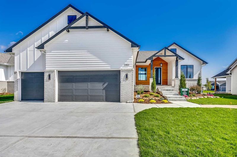 2406 N Bluestone St, Andover, KS 67002