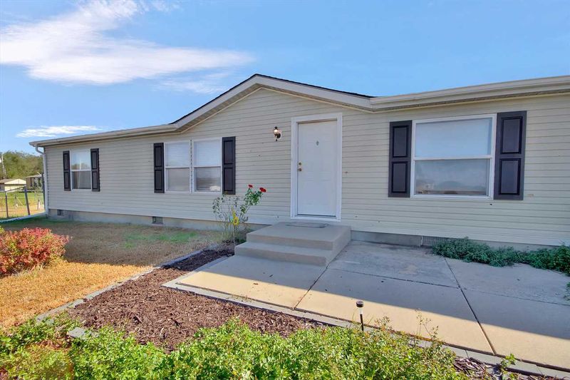 9110 SW Anna Rd, Augusta, KS 67010