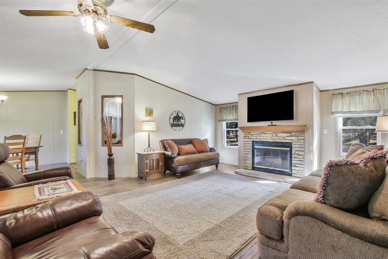 9700 SW Pine Rd, Andover, KS 67002