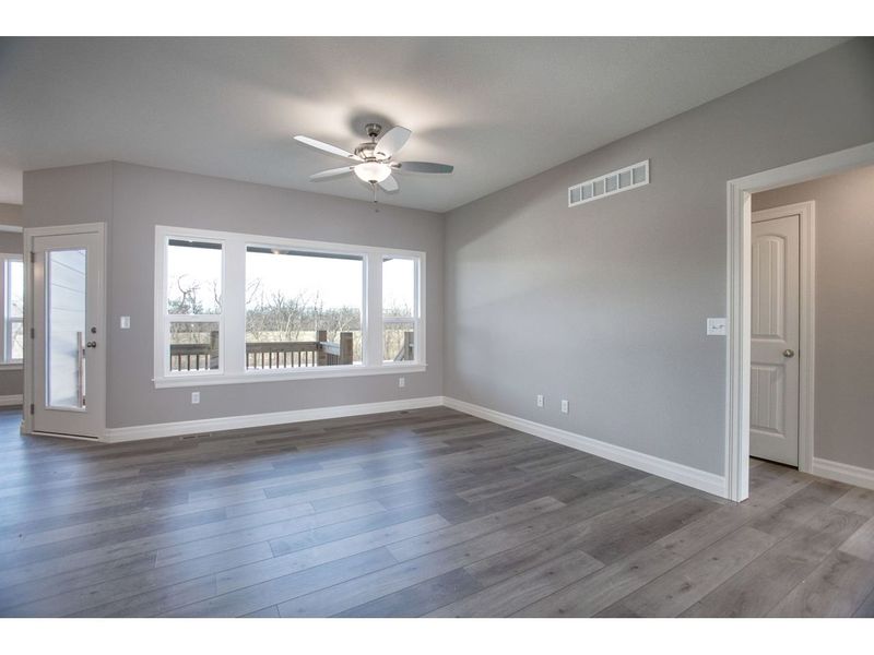 3375 N Tyndall, Derby, KS 67037