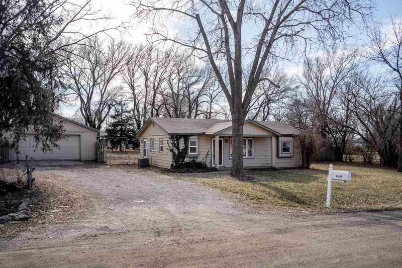 409 W Conyers, Derby, KS 67037