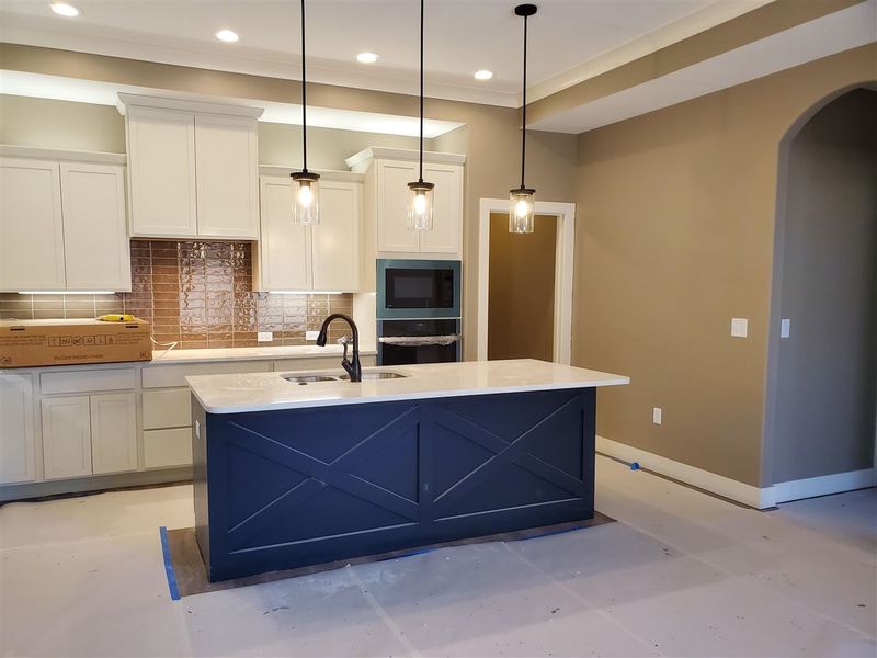 1006 E Clearlake, Derby, KS 67037