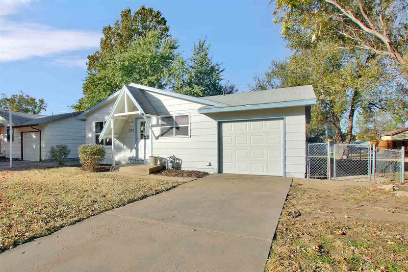 305 S Kessler, Wichita, KS 67213