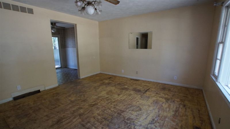 302 N Hilltop, Udall, KS 67146