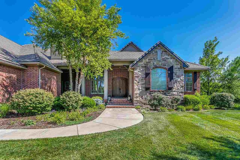420 E Cedar Ridge Ct, Andover, KS 67002