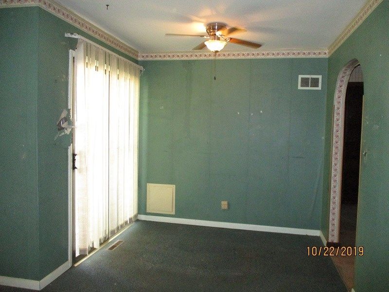 1406 E Graber, Wichita, KS 67216