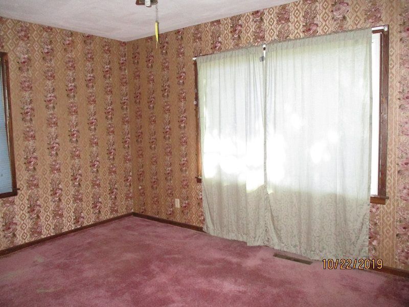 1406 E Graber, Wichita, KS 67216