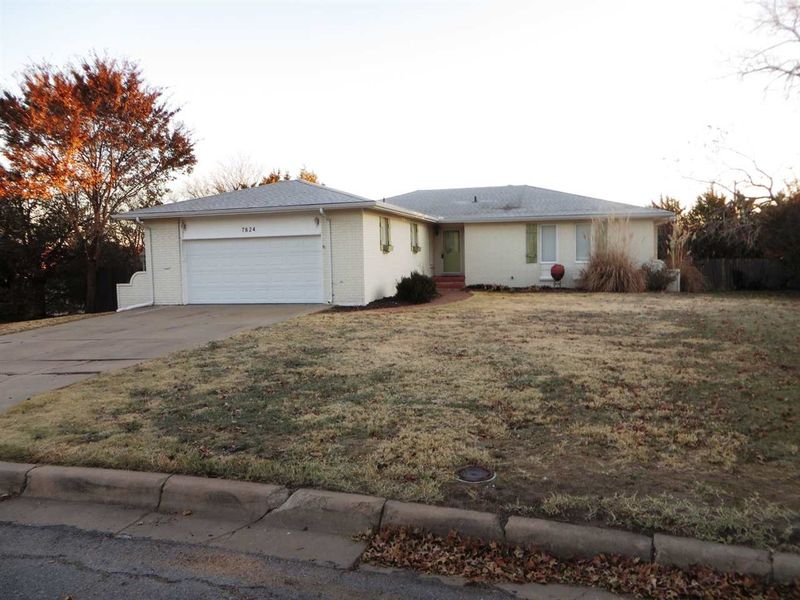 7824 E Pagent Ln, Wichita, KS 67206