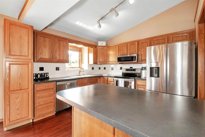 11615 W Carr Cir, Wichita, KS 67209