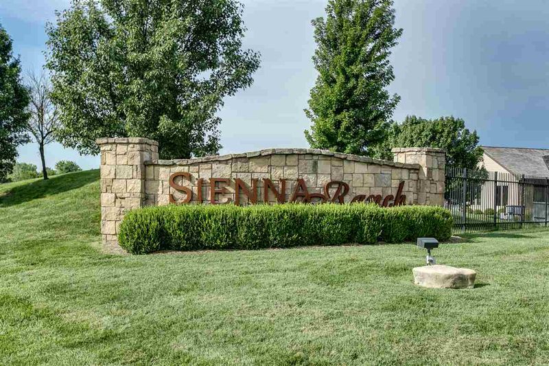 3530 Bluestem, Rose Hill, KS 67133