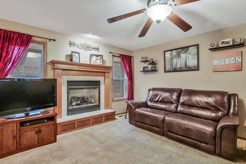1519 Warren Ave, Derby, KS 67037