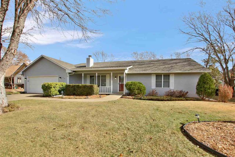 238 Village Rd, Andover, KS 67002