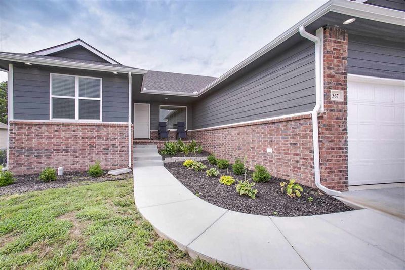 367 E Karla, Haysville, KS 67060