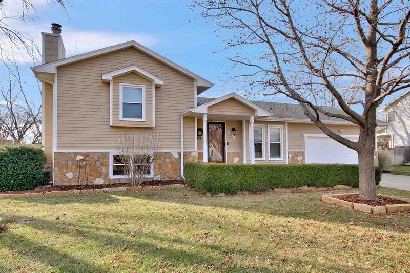 203 S Williamsburg, Andover, KS 67002