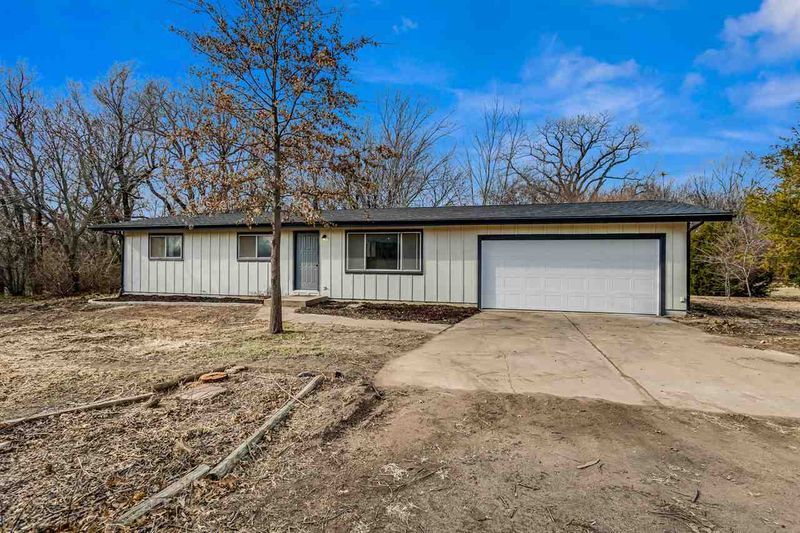 23530 W 39th St S, Goddard, KS 67052