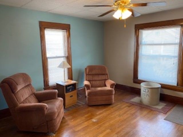 219 Allison St, Newton, KS 67114