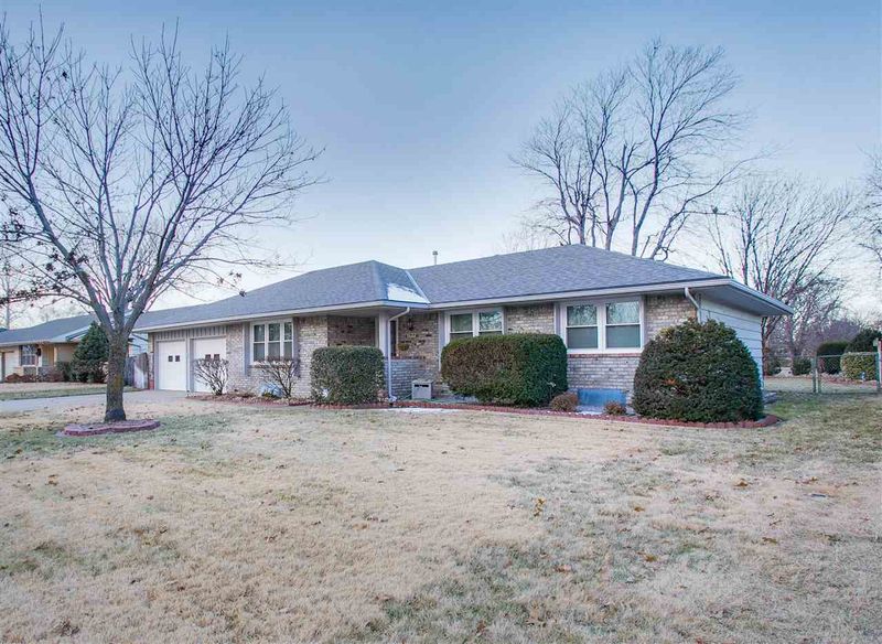 3915 N Saint Clair St, Wichita, KS 67204