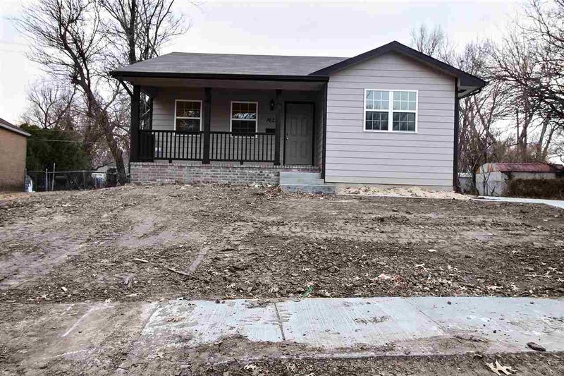 1621 Kenmar St, Wichita, KS 67208