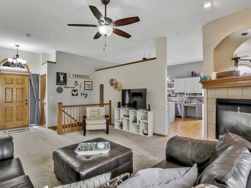 8209 W Forest Park St, Wichita, KS 67205