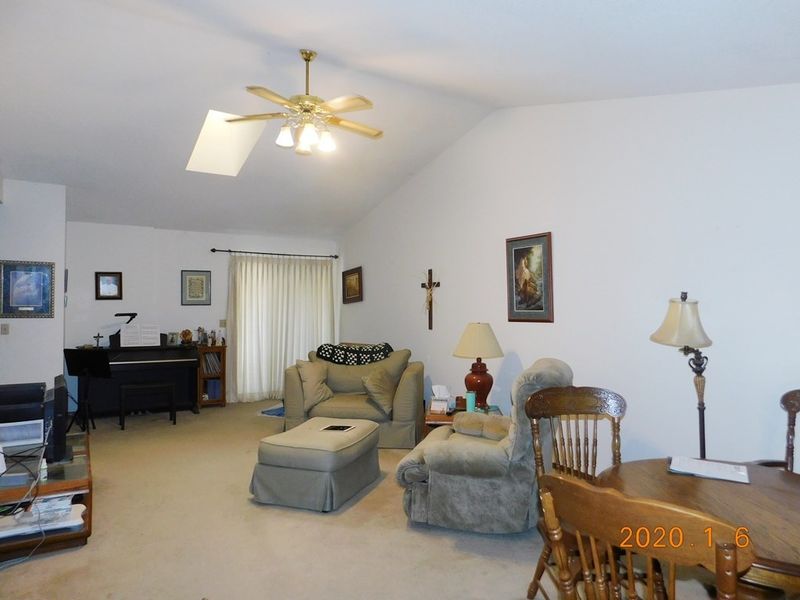 735 E Lisa Ln, Mulvane, KS 67110